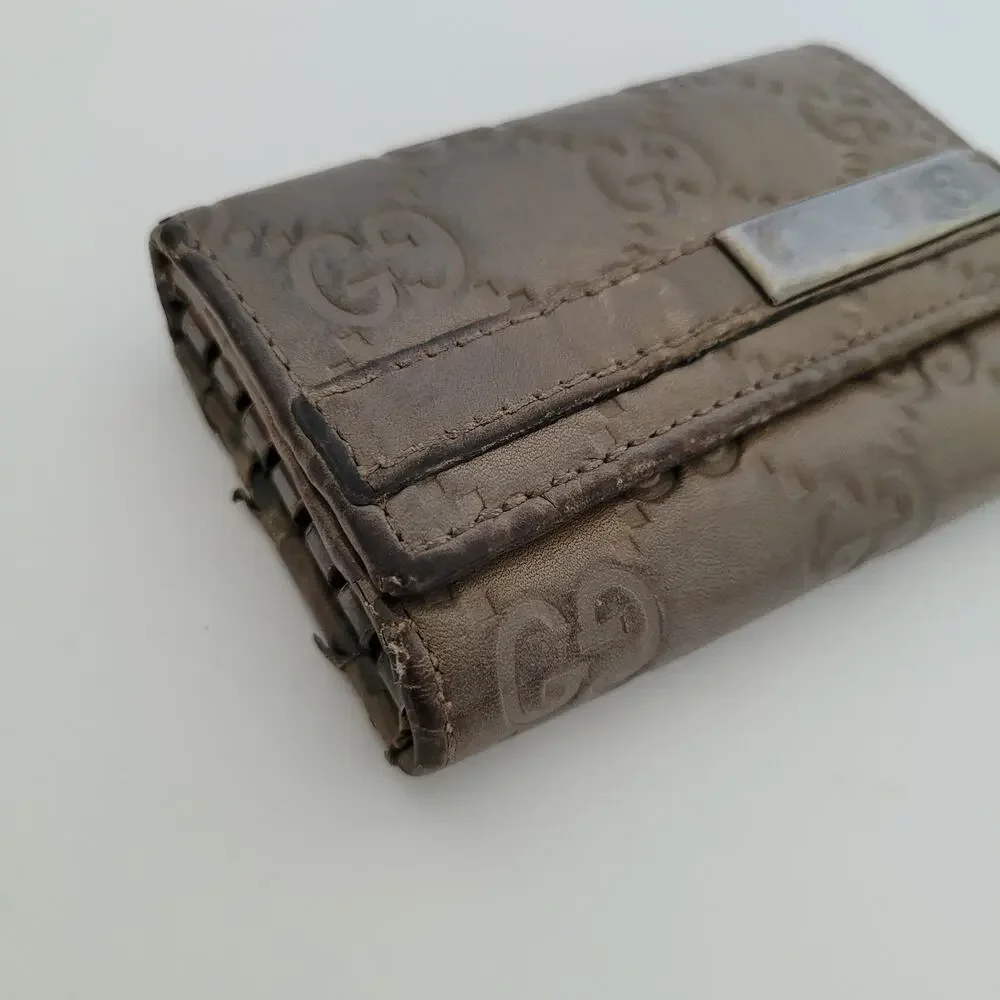 Gucci GG Key Holder Wallet Case Geniue Leather Small Gray Trifold Guccissima‎